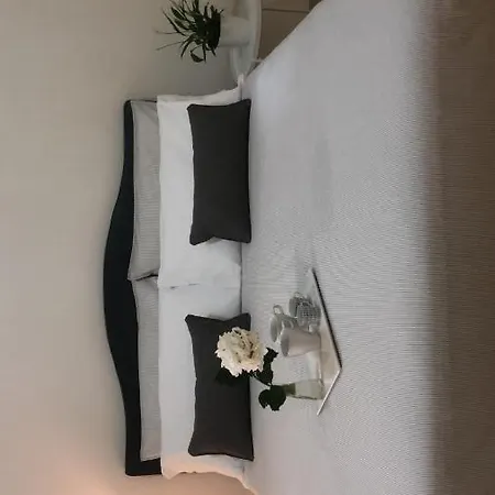 Maison Flores Deluxe