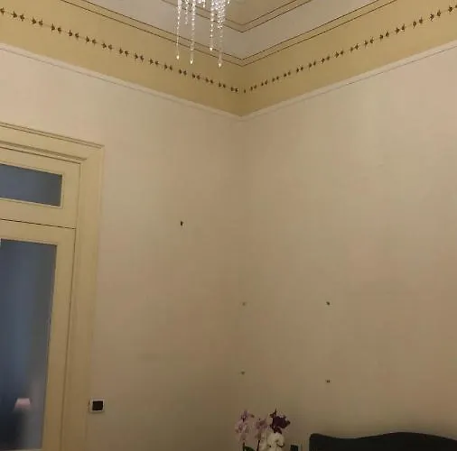 Maison Flores Deluxe Apartment