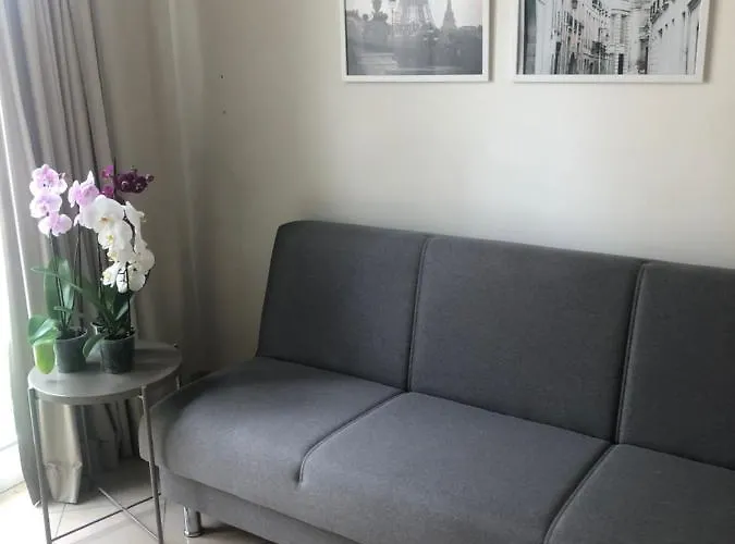 Maison Flores Deluxe * Бари