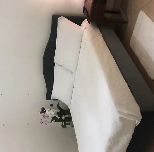 Maison Flores Deluxe Apartment *